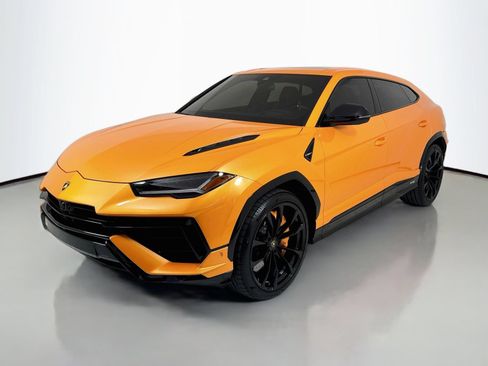 Used 2024 Lamborghini Urus S AWD/4WD image 3