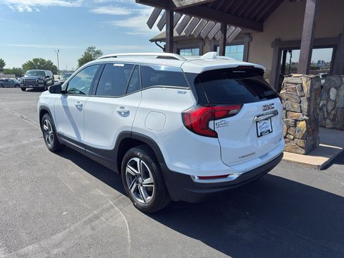 Used 2020 GMC Terrain SLT w/ Preferred Package AWD/4WD image 6