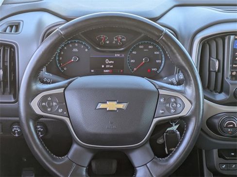 Used 2020 Chevrolet Colorado Z71 image 18