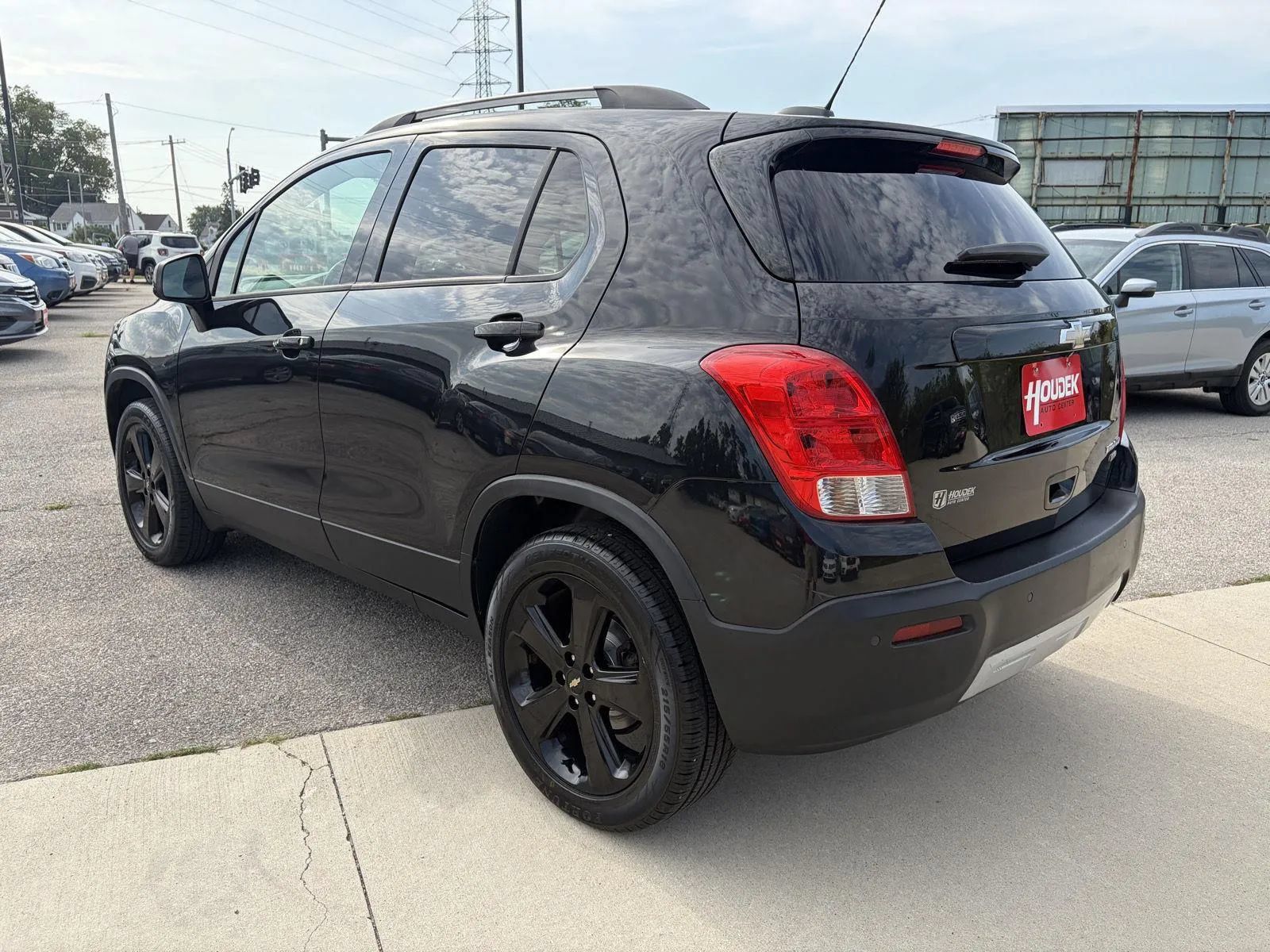 Used 2016 Chevrolet Trax LTZ w/ Midnight Edition AWD/4WD image 6