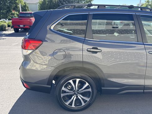 Certified 2023 Subaru Forester Limited AWD/4WD image 6