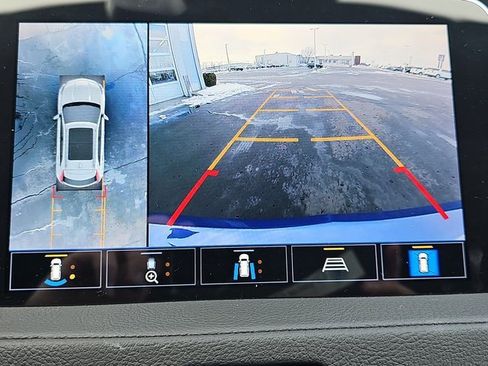 Certified 2022 Cadillac XT4 Sport w/ Enhanced Visibility Package image 23