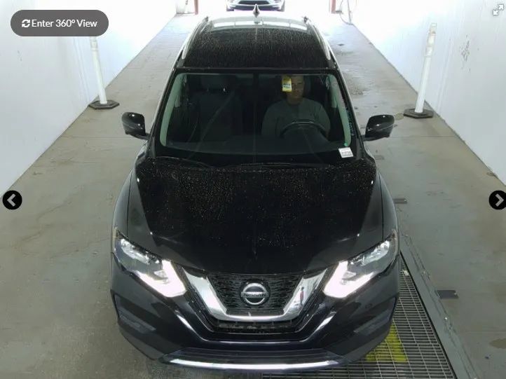 Used 2018 Nissan Rogue SV w/ Premium Package AWD/4WD image 3