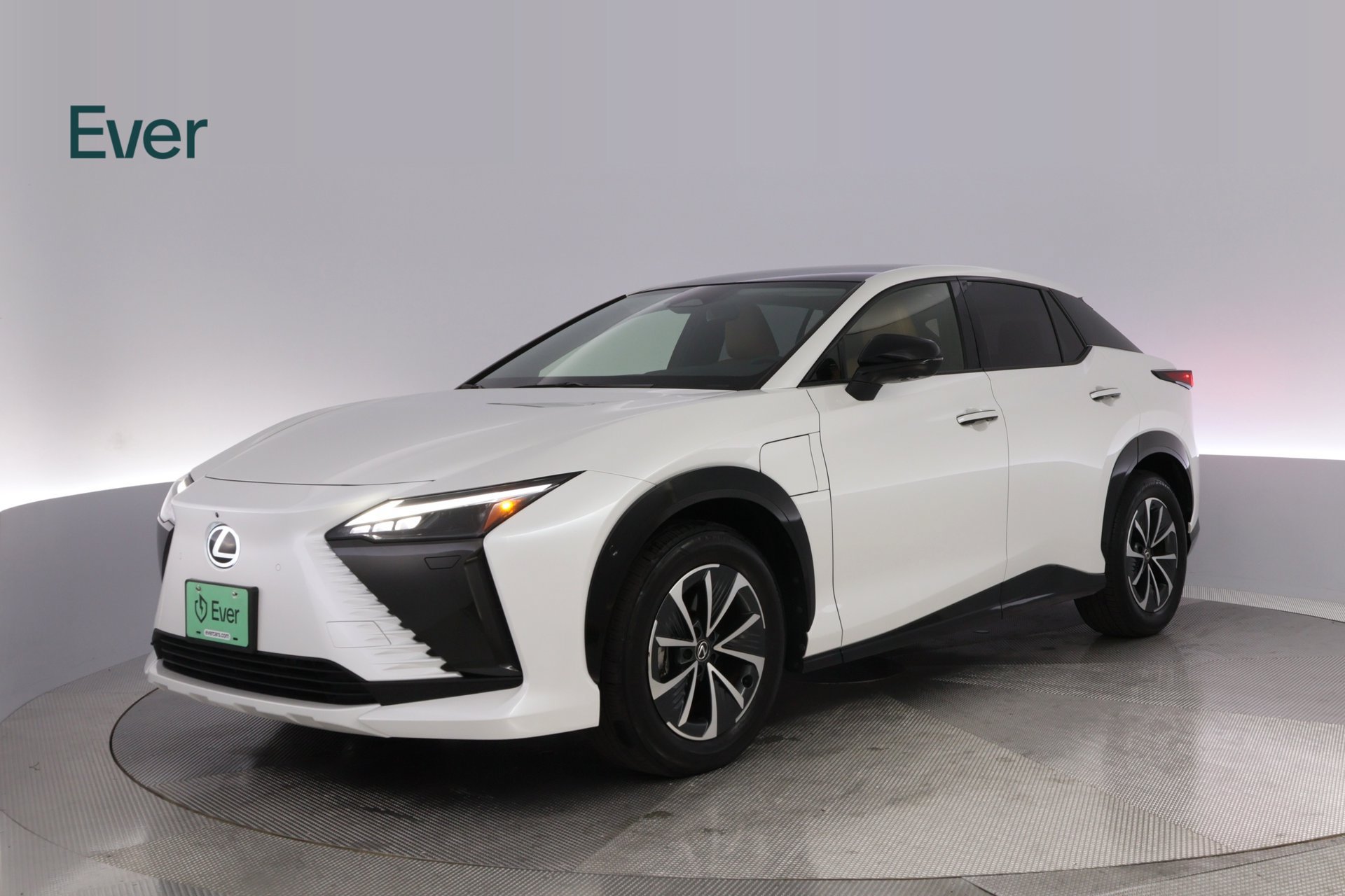 Used 2023 Lexus RZ 450e Premium w/ Technology Package AWD/4WD image 2