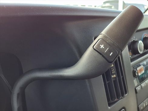 New 2026 Chevrolet Express 2500 Extended w/ Driver Convenience Package image 19