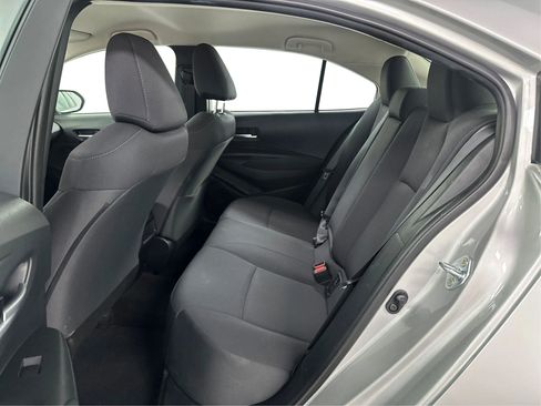 Used 2021 Toyota Corolla LE image 10