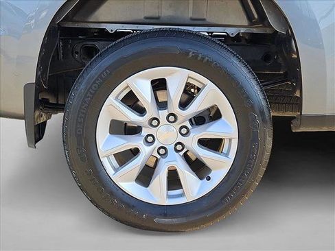 Used 2022 Chevrolet Silverado 1500 Custom image 23