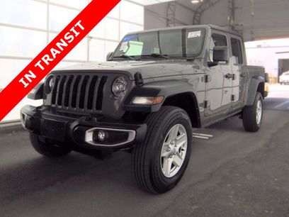 Used 2023 Jeep Gladiator Sport
