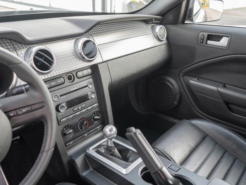 Used 2008 Ford Mustang GT Premium RWD image 16