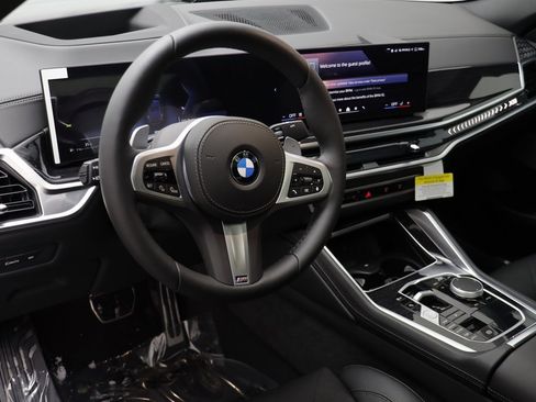 New 2026 BMW X6 xDrive40i w/ Climate Comfort Package image 6