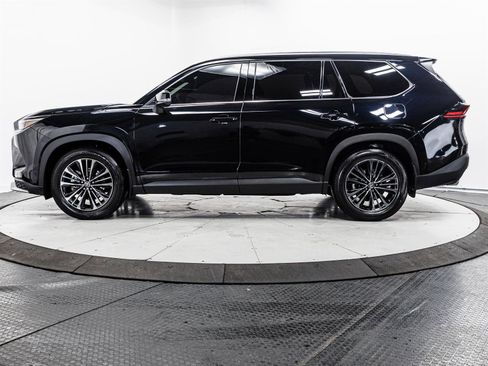 Certified 2025 Toyota Grand Highlander AWD Hybrid image 9