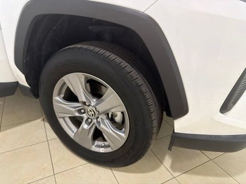 Used 2024 Toyota RAV4 LE AWD/4WD image 27