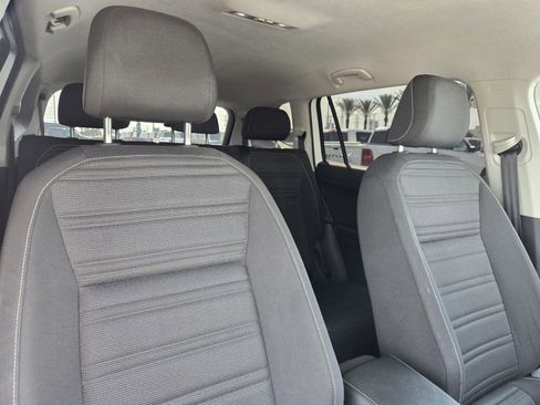 Used 2023 Volkswagen Tiguan S FWD image 33