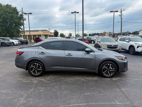 Used 2025 Nissan Sentra SV w/ All-Weather Package FWD image 13