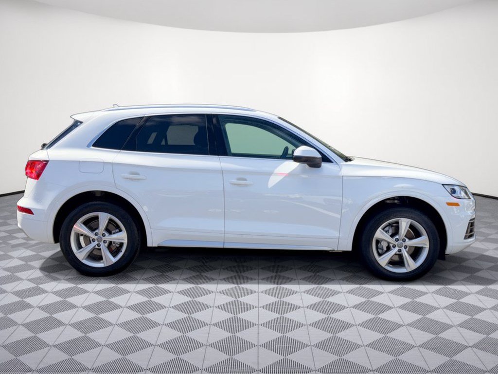 Used 2020 Audi Q5 2.0T Premium Plus w/ Premium Plus Package AWD/4WD image 8