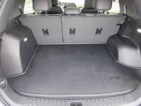 New 2026 Chevrolet Equinox ACTIV image 11