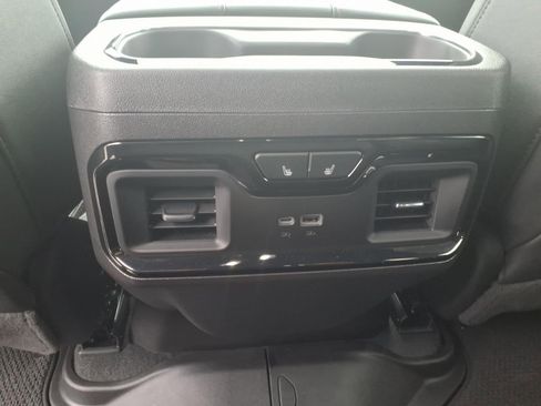 Certified 2024 GMC Sierra 1500 AT4 w/ AT4 Premium Package AWD/4WD image 15