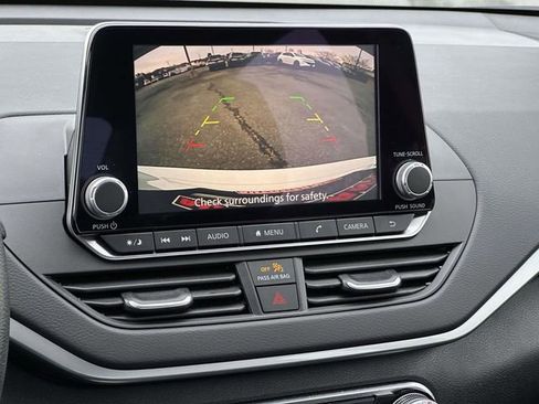 Certified 2025 Nissan Altima 2.5 S image 18