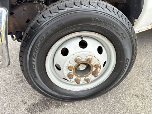 Used 2006 Ford E-450 and Econoline 450 E-450 Super Duty image 24