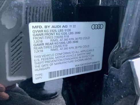 Used 2023 Audi Q3 2.0T Premium w/ Convenience Package image 31