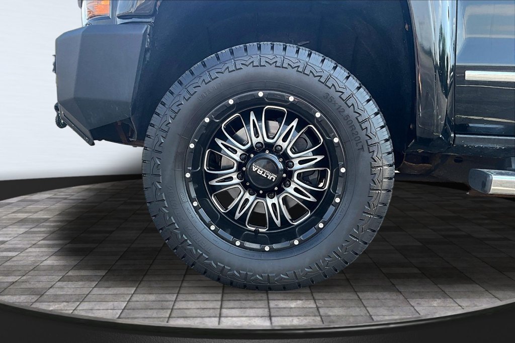 Used 2018 Chevrolet Silverado 3500 LTZ w/ Duramax Plus Package AWD/4WD image 8