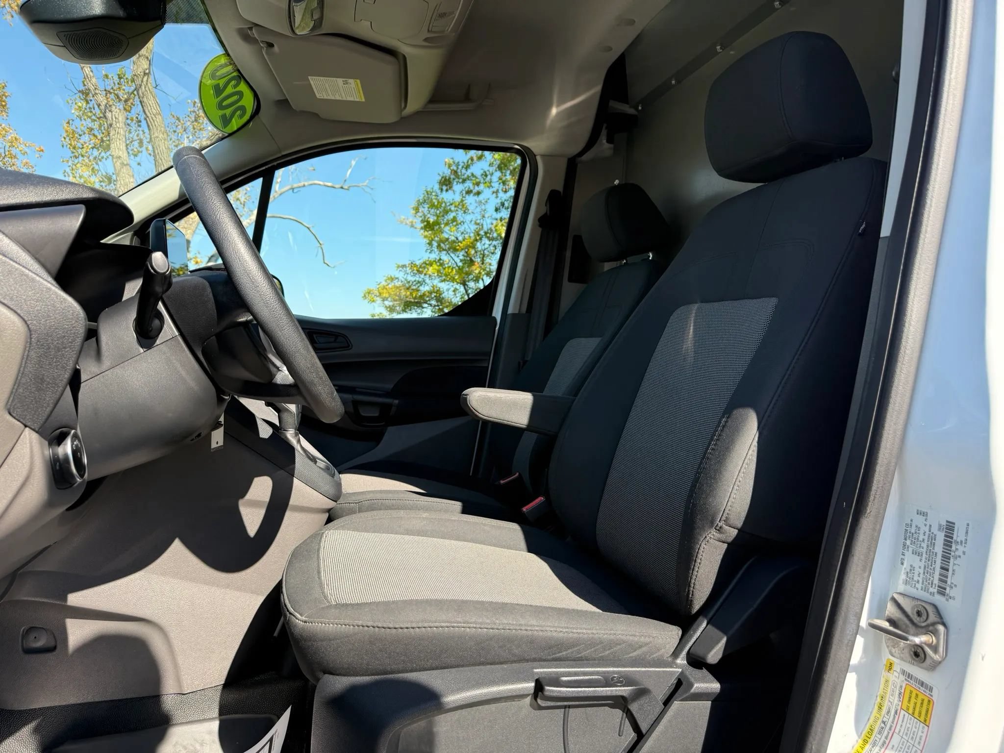 Used 2020 Ford Transit Connect XL FWD image 8
