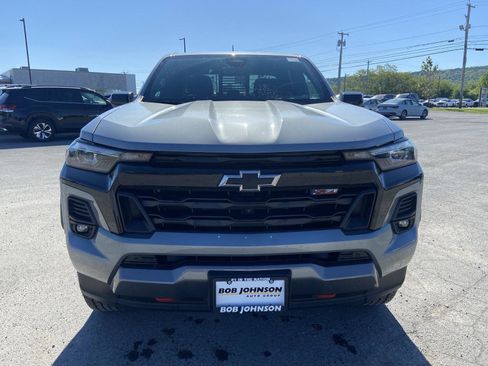 Used 2024 Chevrolet Colorado Z71 w/ Z71 Convenience Package 2 AWD/4WD image 2