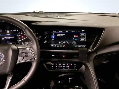 Used 2023 Buick Envision Essence image 6