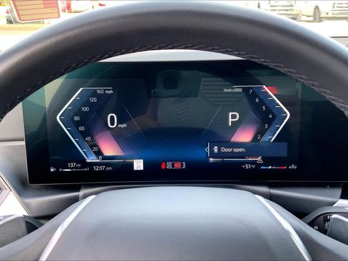 Used 2024 BMW 330i Sedan w/ Convenience Package image 24