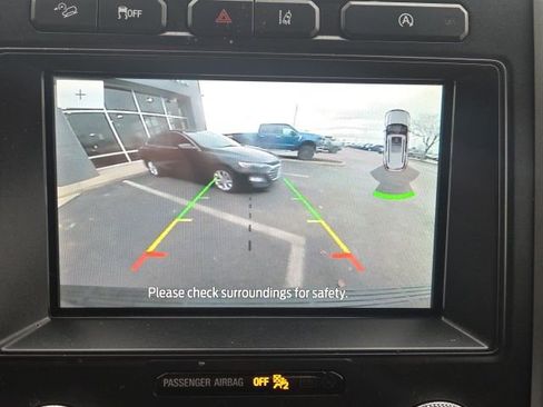 Used 2021 Ford Expedition XLT image 32