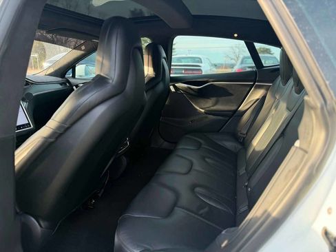 Used 2016 Tesla Model S 85D image 11