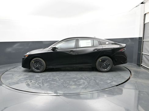 New 2026 Nissan Sentra SV w/ Floor Mat Package FWD image 10