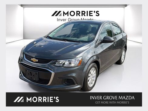 Used 2019 Chevrolet Sonic LT w/ Convenience Package FWD image 1