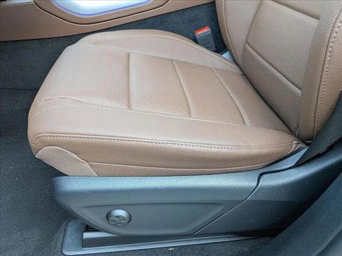 New 2026 Mercedes-Benz GLE 450 4MATIC image 3