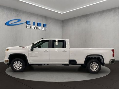 New 2026 Chevrolet Silverado 3500 LT w/ All Star Edition AWD/4WD image 7