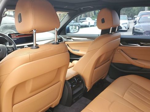 Used 2022 BMW 540i w/ Convenience Package RWD image 18