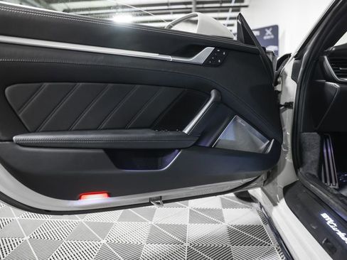 Used 2022 Porsche 911 Turbo S image 28