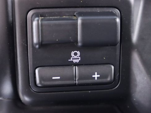 Used 2020 Chevrolet Silverado 2500 LTZ w/ LTZ Premium Package AWD/4WD image 29