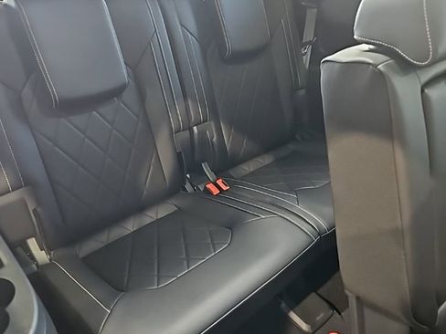 New 2026 Volkswagen Atlas SEL Premium R-Line image 19