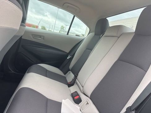 Certified 2025 Toyota Corolla LE FWD image 8