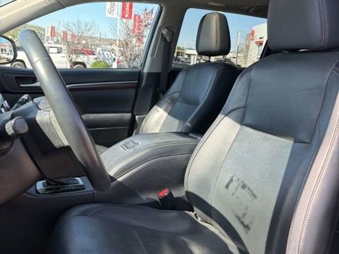 Used 2016 Toyota Highlander Limited w/ Driver Technology Package image 19