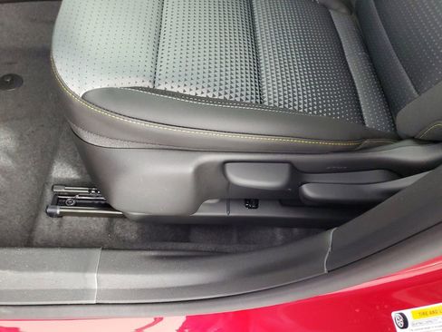 New 2026 Chevrolet Trax LT image 29