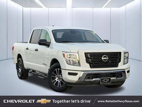 Used 2024 Nissan Titan SV w/ Accessory Utility Package RWD image 1