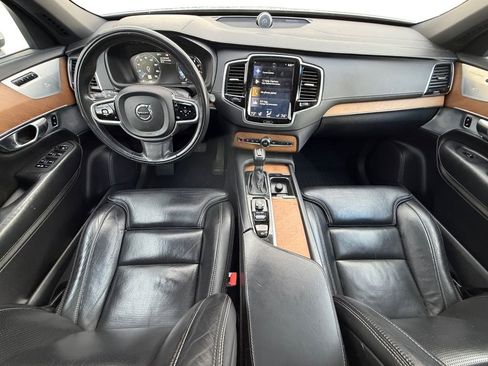 Used 2018 Volvo XC90 T6 Inscription w/ Convenience Package image 12