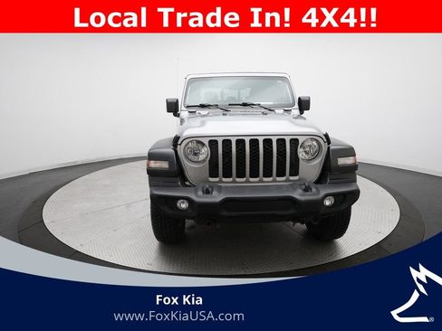 Used 2020 Jeep Gladiator Sport w/ Quick Order Package 24S image 11