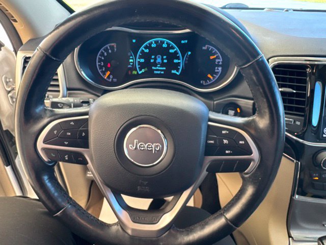 Used 2021 Jeep Grand Cherokee Limited w/ Premium Lighting Group AWD/4WD image 17