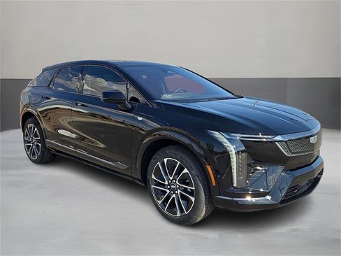 New 2025 Cadillac Optiq Sport 1 image 6