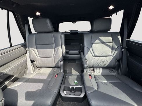 Certified 2025 Toyota Sequoia Platinum AWD/4WD image 12