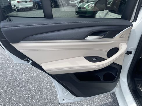 Used 2022 BMW X3 M40i AWD/4WD image 16