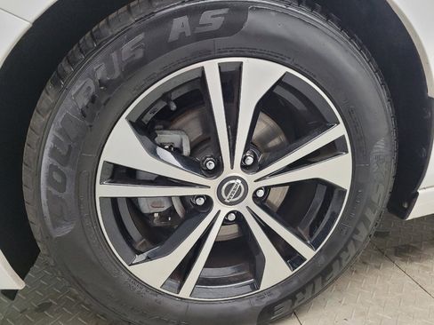 Used 2021 Nissan Sentra SV image 31